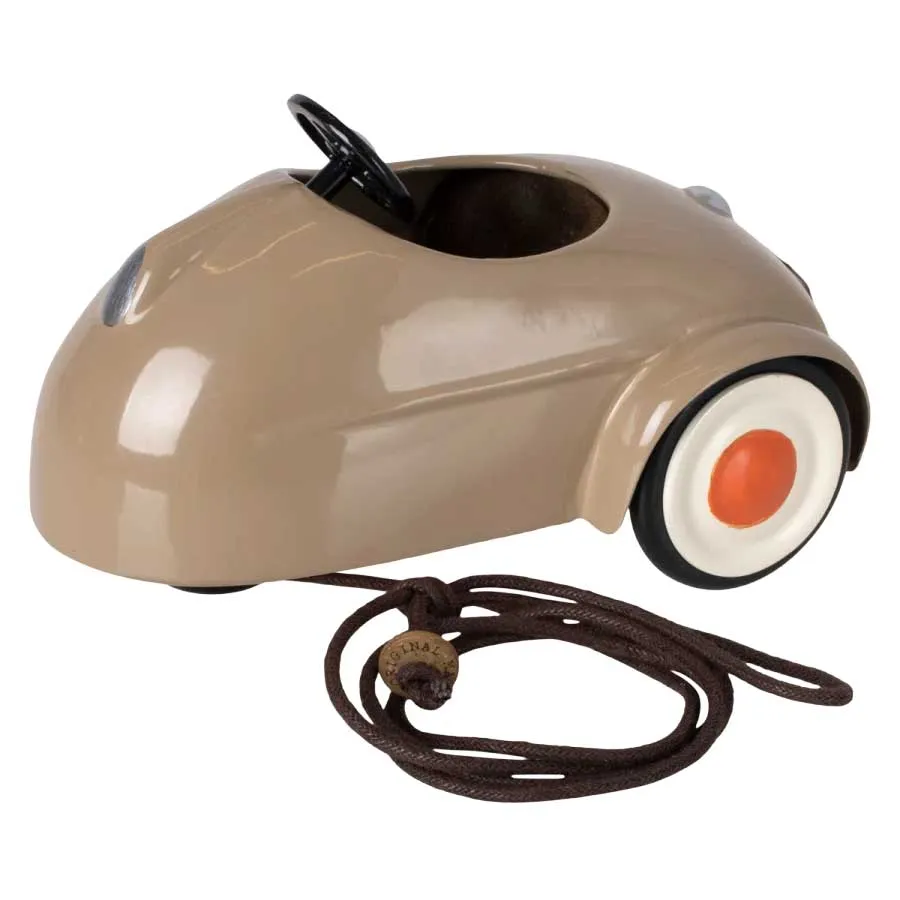 2023 Maileg Mouse Light Brown Car