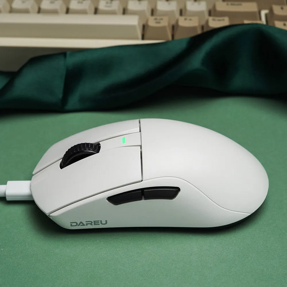 DAREU A950Pro PAW3395 Mouse