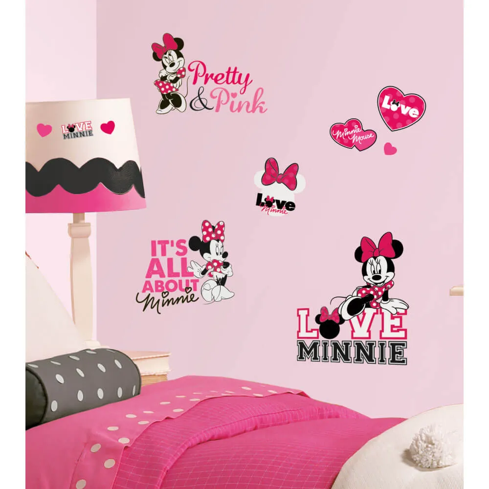 Disney "Mickey & Friends" Minnie Loves Pink Wall Decals