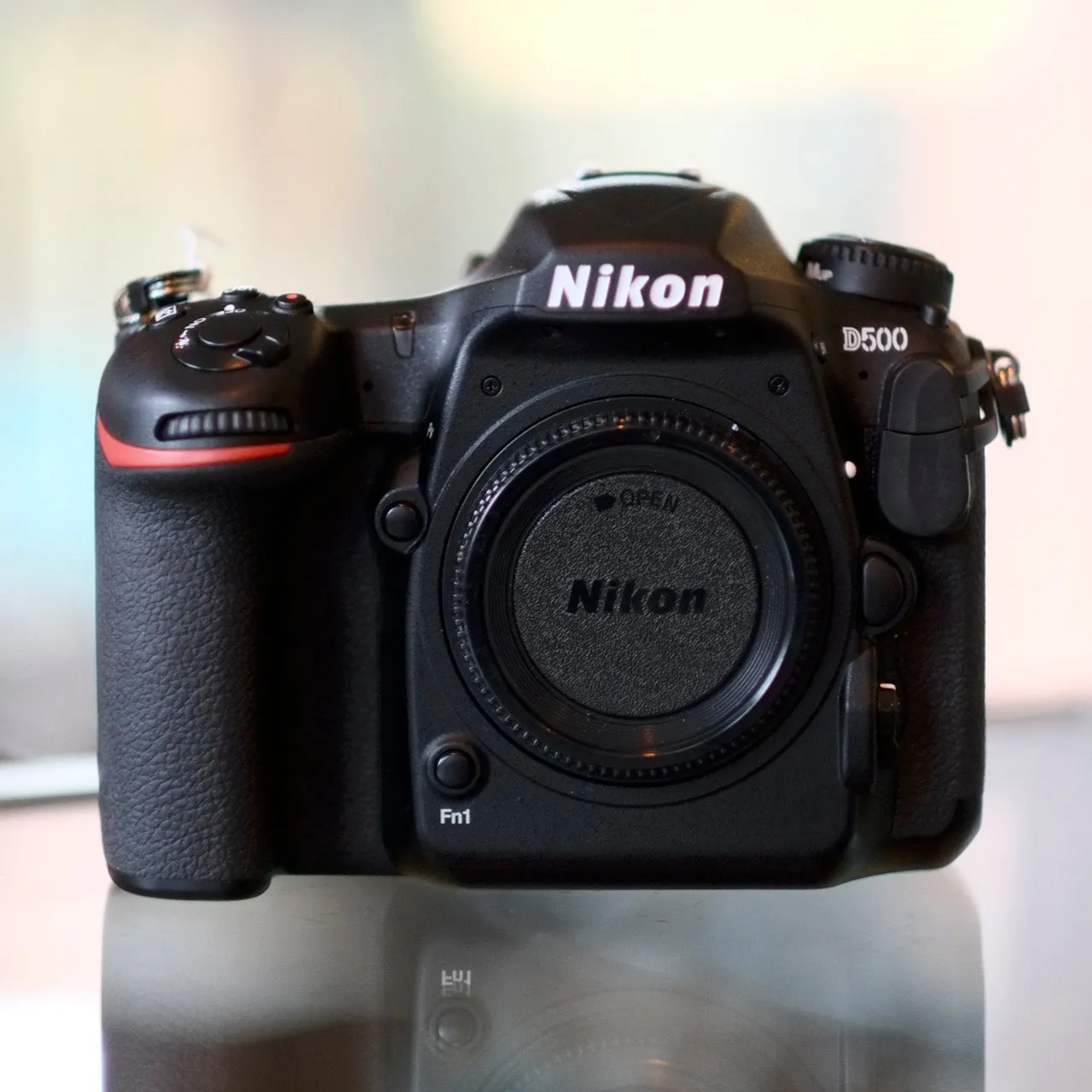 Nikon D500