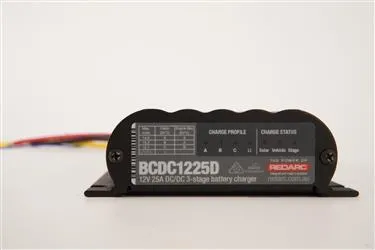 REDARC DC BATTERY CHARGER BCDC1225D